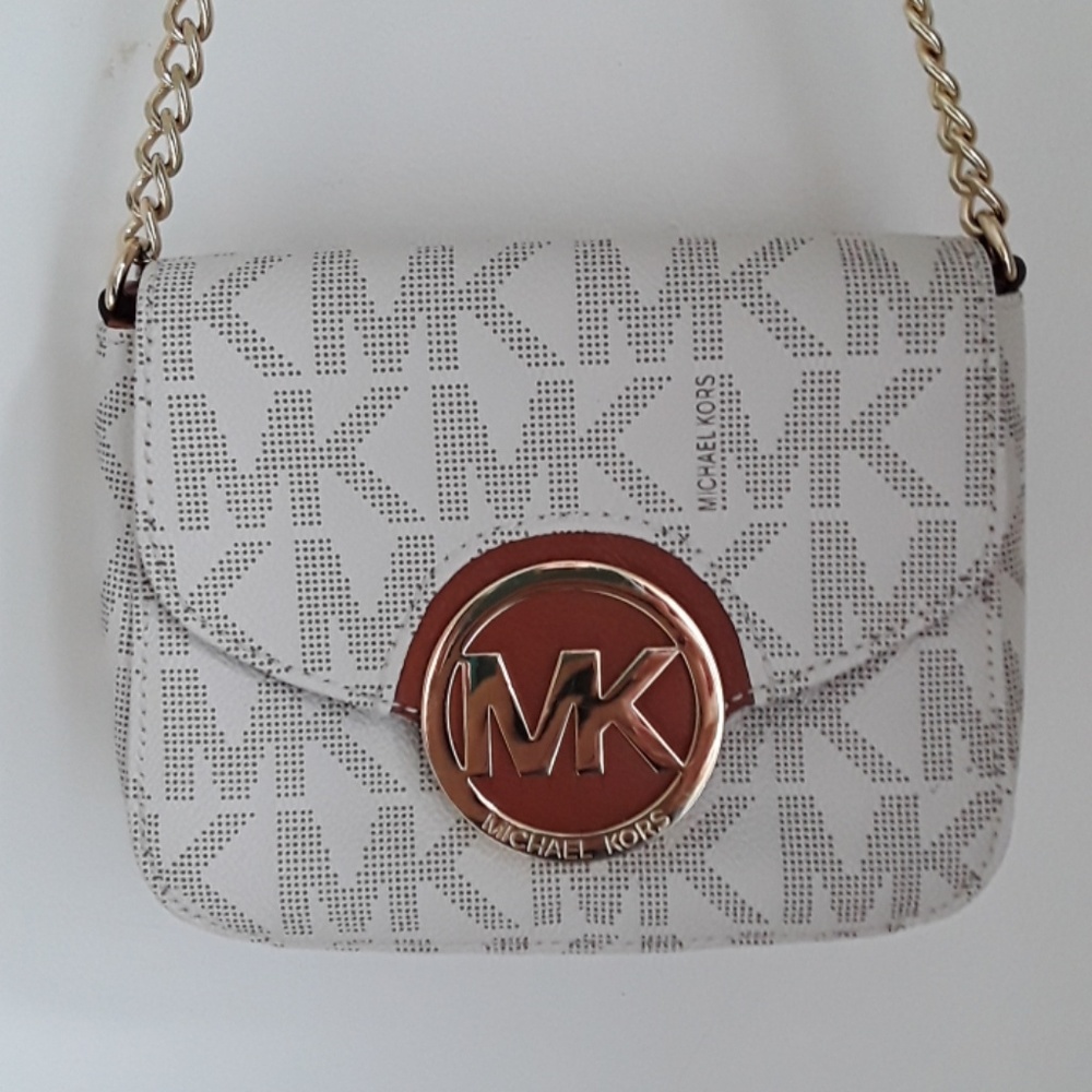 Michael Kors purse